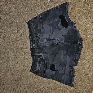 Size 5 ripped star spangled denim shorts
